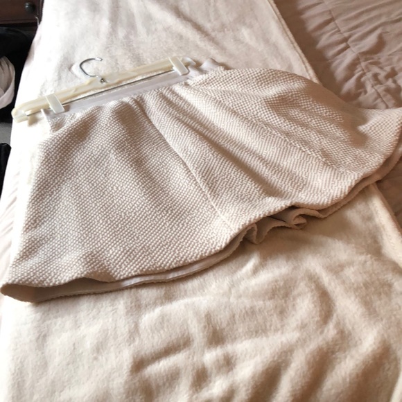 Flared skirt - Picture 1 of 6